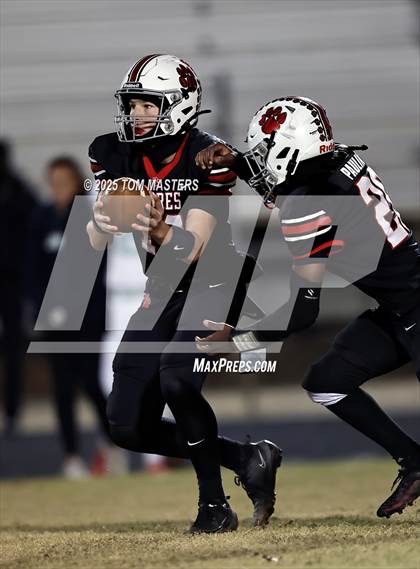 Thumbnail 3 in Myers Park @ South Mecklenburg photogallery.