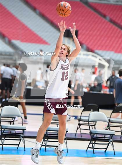 Thumbnail 2 in Inderkum (CA) vs Jordan (UT) - Section 7 Basketball Tournament photogallery.