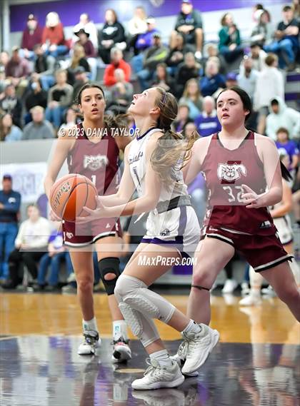 Thumbnail 1 in Bowie @ Jacksboro photogallery.