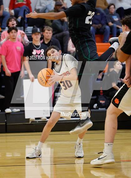 Thumbnail 3 in Hug @ Douglas photogallery.