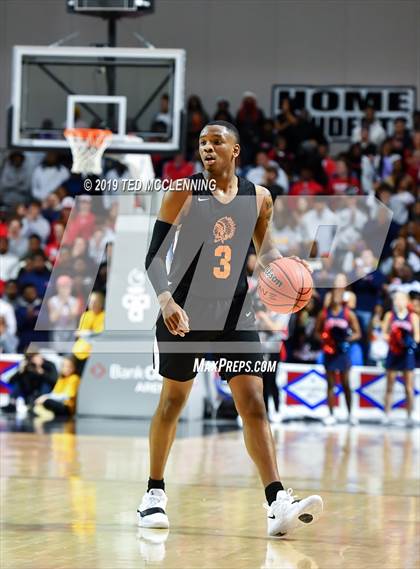 Thumbnail 2 in Hall vs Marion (AAA 5A Final) photogallery.
