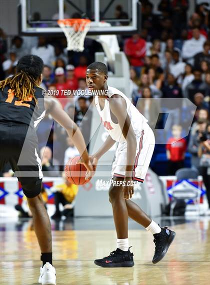 Thumbnail 2 in Hall vs Marion (AAA 5A Final) photogallery.