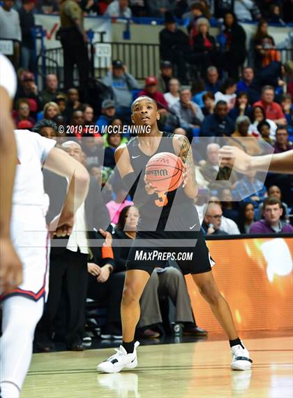 Thumbnail 3 in Hall vs Marion (AAA 5A Final) photogallery.