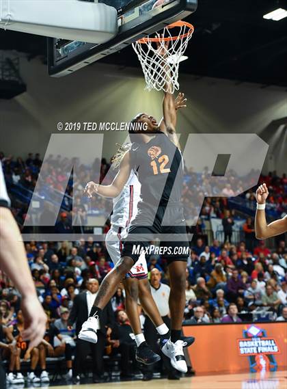 Thumbnail 2 in Hall vs Marion (AAA 5A Final) photogallery.