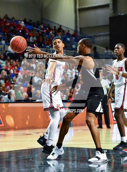 Thumbnail 3 in Hall vs Marion (AAA 5A Final) photogallery.