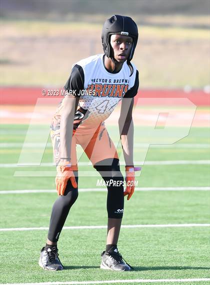 Thumbnail 3 in Trevor Browne vs. Maryvale (Trevor Browne 7 on 7) photogallery.