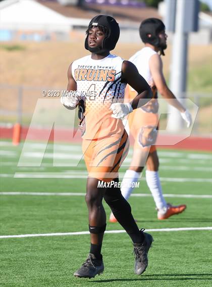 Thumbnail 2 in Trevor Browne vs. Maryvale (Trevor Browne 7 on 7) photogallery.