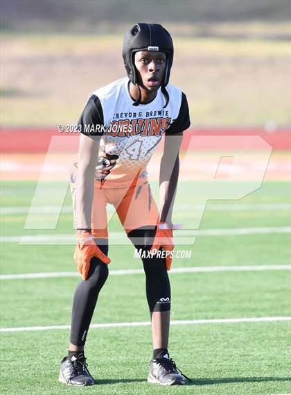 Thumbnail 1 in Trevor Browne vs. Maryvale (Trevor Browne 7 on 7) photogallery.