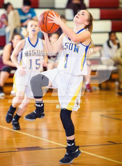 Thumbnail 1 in New Buffalo vs Eau Claire (MHSAA District Playoff) photogallery.