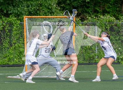 Thumbnail 3 in Wilton vs. Staples photogallery.