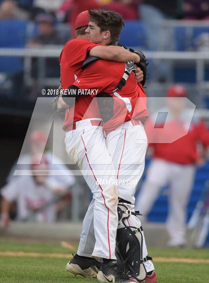Thumbnail 3 in Cheshire vs. Fairfield Prep (CIAC Class LL Semifinal) photogallery.