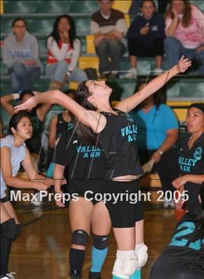 Thumbnail 3 in Valley Alternative Magnet @ Narbonne (Section Playoffs) photogallery.