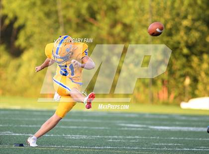 Thumbnail 2 in Greenback @ Boyd-Buchanan photogallery.