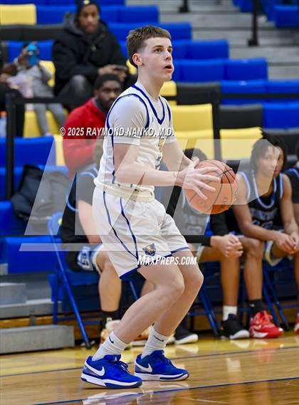Thumbnail 1 in Indianapolis Shortridge @ Greenfield-Central  photogallery.