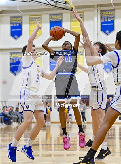 Thumbnail 1 in Indianapolis Shortridge @ Greenfield-Central  photogallery.