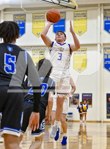 Thumbnail 1 in Indianapolis Shortridge @ Greenfield-Central  photogallery.
