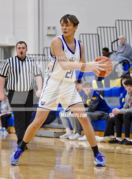 Thumbnail 3 in Indianapolis Shortridge @ Greenfield-Central  photogallery.