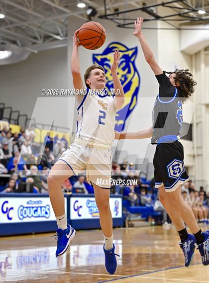 Thumbnail 3 in Indianapolis Shortridge @ Greenfield-Central  photogallery.