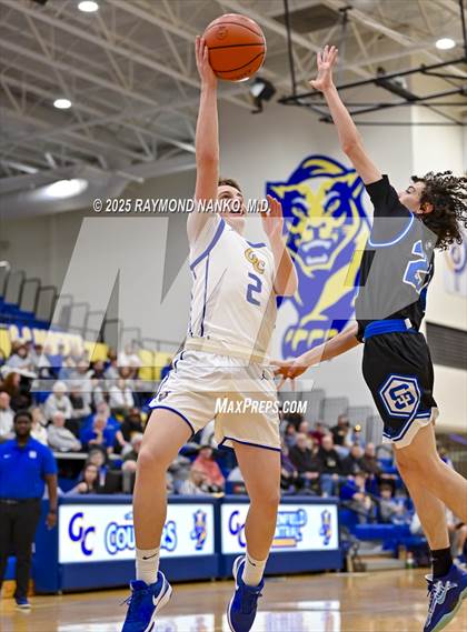 Thumbnail 2 in Indianapolis Shortridge @ Greenfield-Central  photogallery.