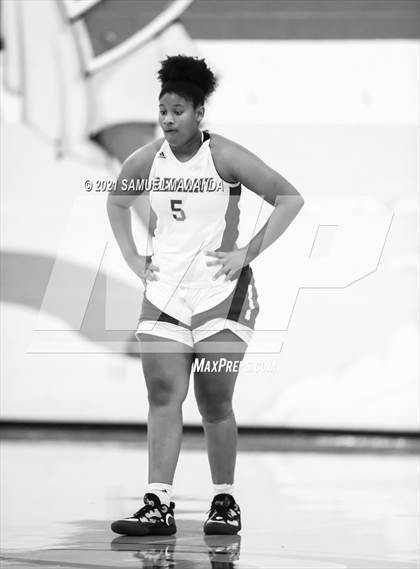 Thumbnail 2 in Leuzinger @ Alemany (CIF SS D 2AA Semi final) photogallery.