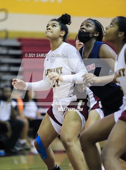 Thumbnail 3 in Leuzinger @ Alemany (CIF SS D 2AA Semi final) photogallery.