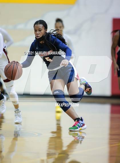 Thumbnail 2 in Leuzinger @ Alemany (CIF SS D 2AA Semi final) photogallery.