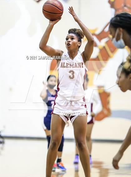 Thumbnail 3 in Leuzinger @ Alemany (CIF SS D 2AA Semi final) photogallery.