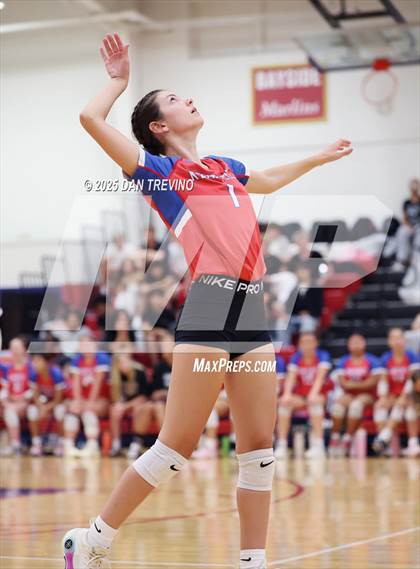 Thumbnail 2 in Oscar Smith @ Kempsville photogallery.