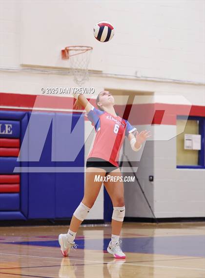 Thumbnail 1 in Oscar Smith @ Kempsville photogallery.