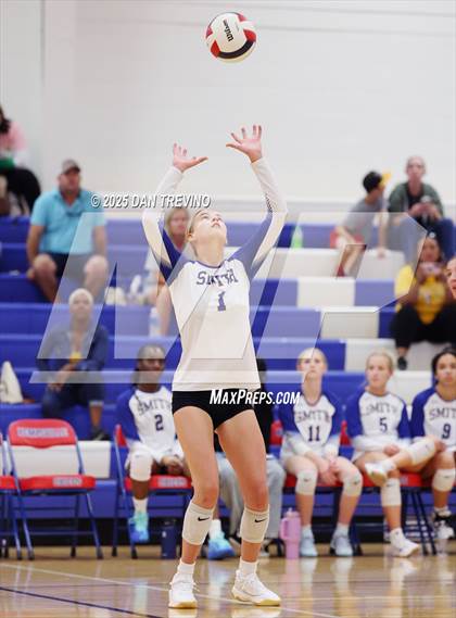 Thumbnail 1 in Oscar Smith @ Kempsville photogallery.