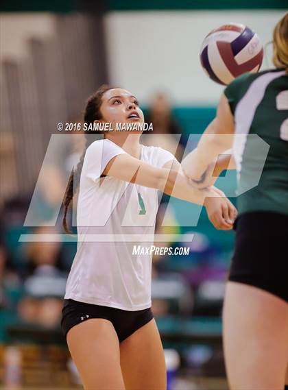 Thumbnail 2 in  Cleveland @ Granada Hills photogallery.