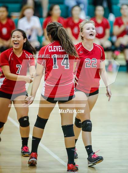 Thumbnail 3 in  Cleveland @ Granada Hills photogallery.