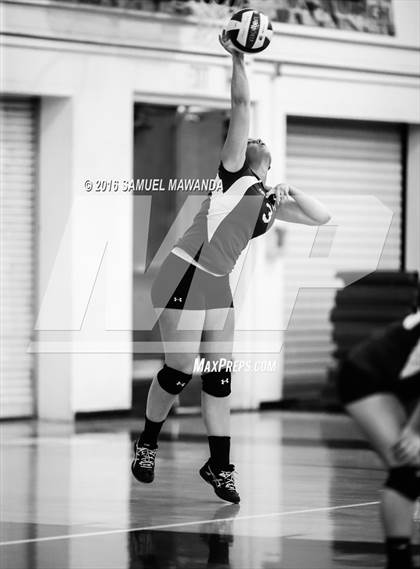 Thumbnail 3 in  Cleveland @ Granada Hills photogallery.