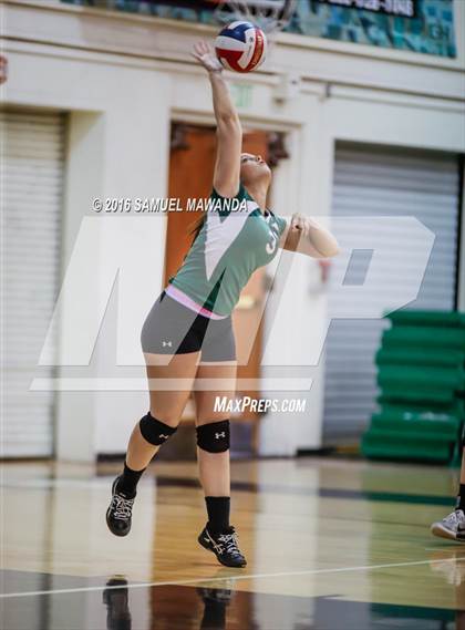 Thumbnail 2 in  Cleveland @ Granada Hills photogallery.