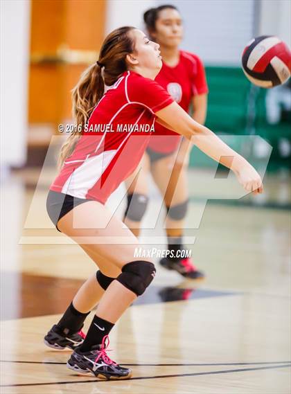 Thumbnail 3 in  Cleveland @ Granada Hills photogallery.