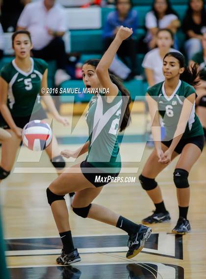 Thumbnail 3 in  Cleveland @ Granada Hills photogallery.