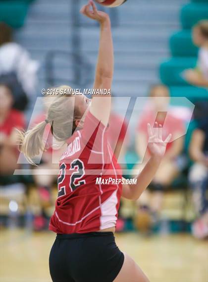 Thumbnail 3 in  Cleveland @ Granada Hills photogallery.