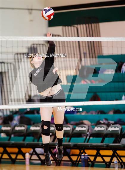 Thumbnail 3 in  Cleveland @ Granada Hills photogallery.