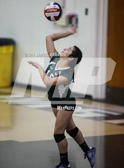 Thumbnail 1 in  Cleveland @ Granada Hills photogallery.