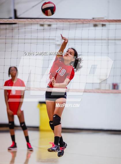 Thumbnail 3 in  Cleveland @ Granada Hills photogallery.
