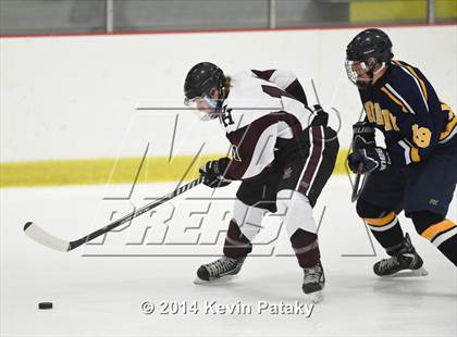 Thumbnail 1 in Simsbury @ North Haven photogallery.