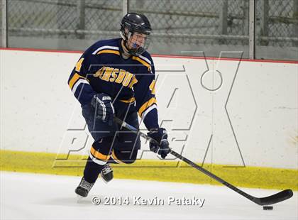 Thumbnail 2 in Simsbury @ North Haven photogallery.