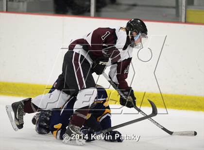 Thumbnail 2 in Simsbury @ North Haven photogallery.
