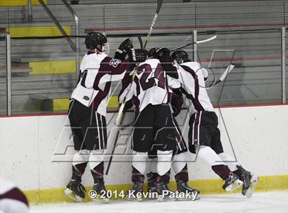 Thumbnail 1 in Simsbury @ North Haven photogallery.