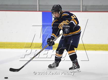 Thumbnail 3 in Simsbury @ North Haven photogallery.