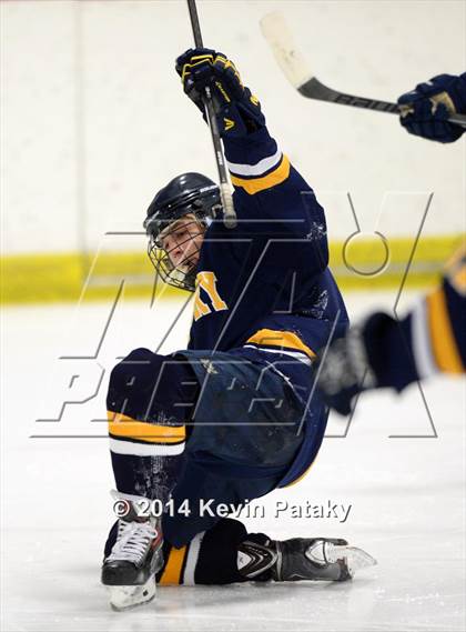 Thumbnail 2 in Simsbury @ North Haven photogallery.