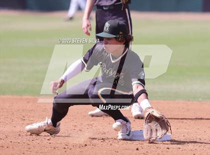 Thumbnail 1 in Patrick Henry vs. Santana (CIF SDS Division 1 Final) photogallery.
