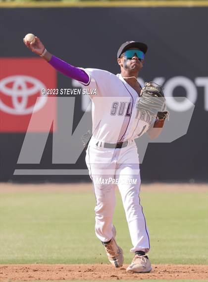 Thumbnail 1 in Patrick Henry vs. Santana (CIF SDS Division 1 Final) photogallery.