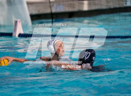 Thumbnail 2 in Oaks Christian vs Newport Harbor (Bill Barnett Holiday Cup) photogallery.