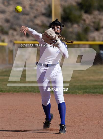 Thumbnail 2 in Los Alamos vs. Taos photogallery.